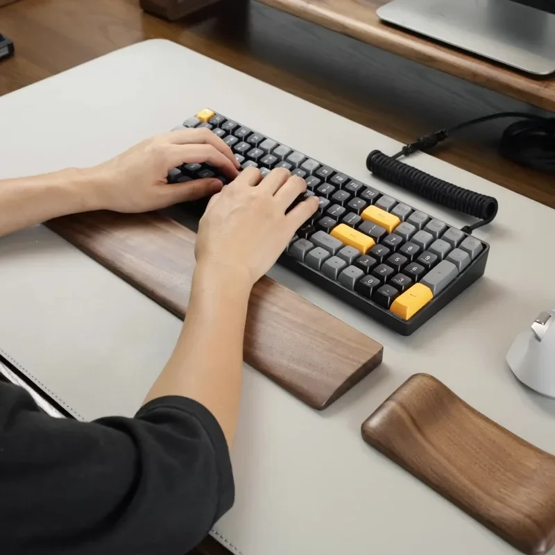 Poggiapolsi in legno di noce a - Wrist Rest Wood recensione e prezzo