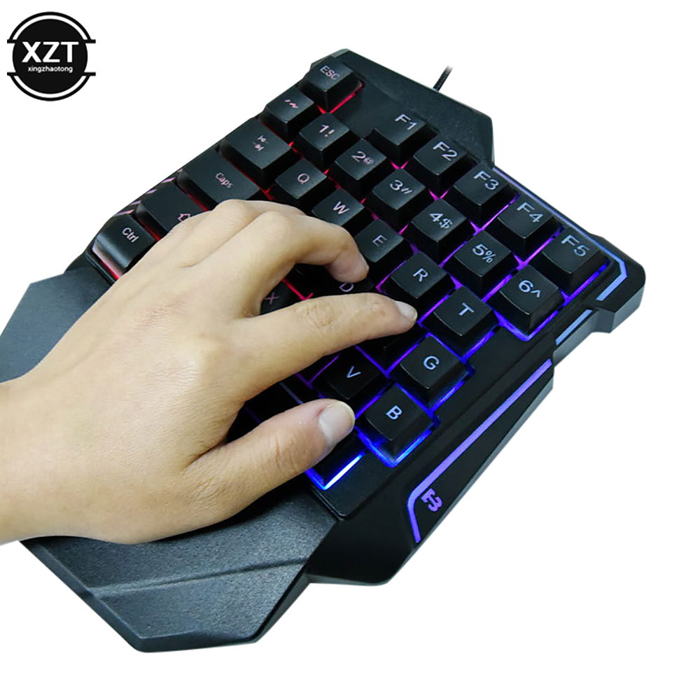 Tastiera USB con una sola mano - Gaming Keyboard Half recensione e prezzo